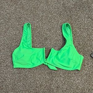 Lime bikini top 💚💚 Nobo L